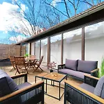 Design-Apartment Fuer Bis Zu 4 Im 1 Og, Modern, Dachterrasse, Grill, Ruhige Lage, Disney Plus, Wii, Lan Und Wlan